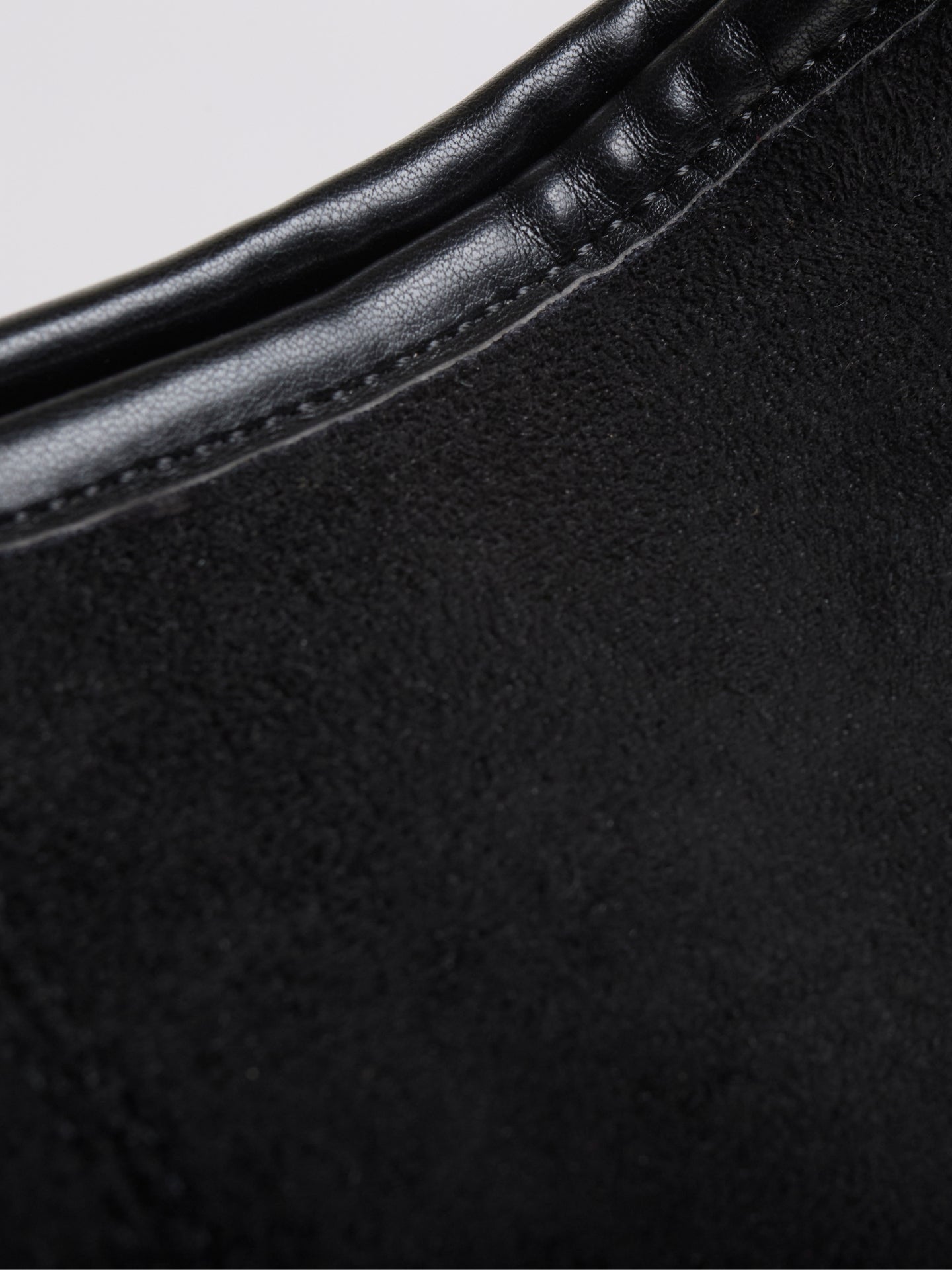 Jady | Suede Shoulder Bag