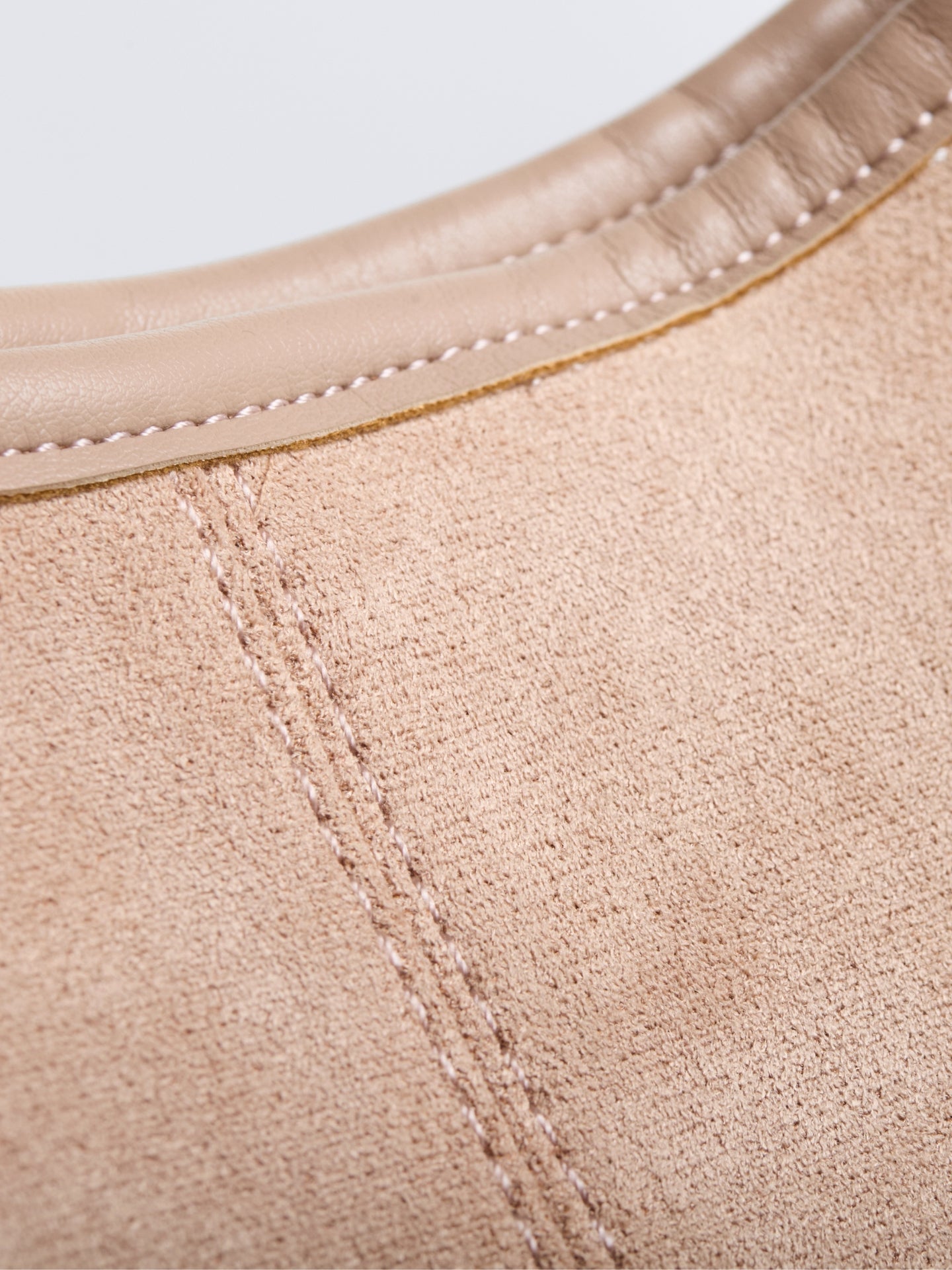 Jady | Suede Shoulder Bag