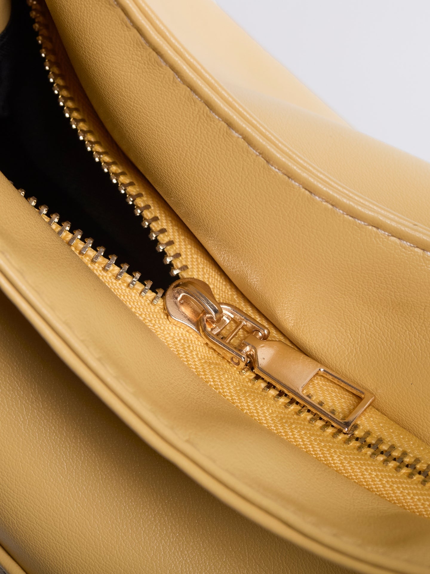 Maya - Daily Shoulder Bag - With Rits