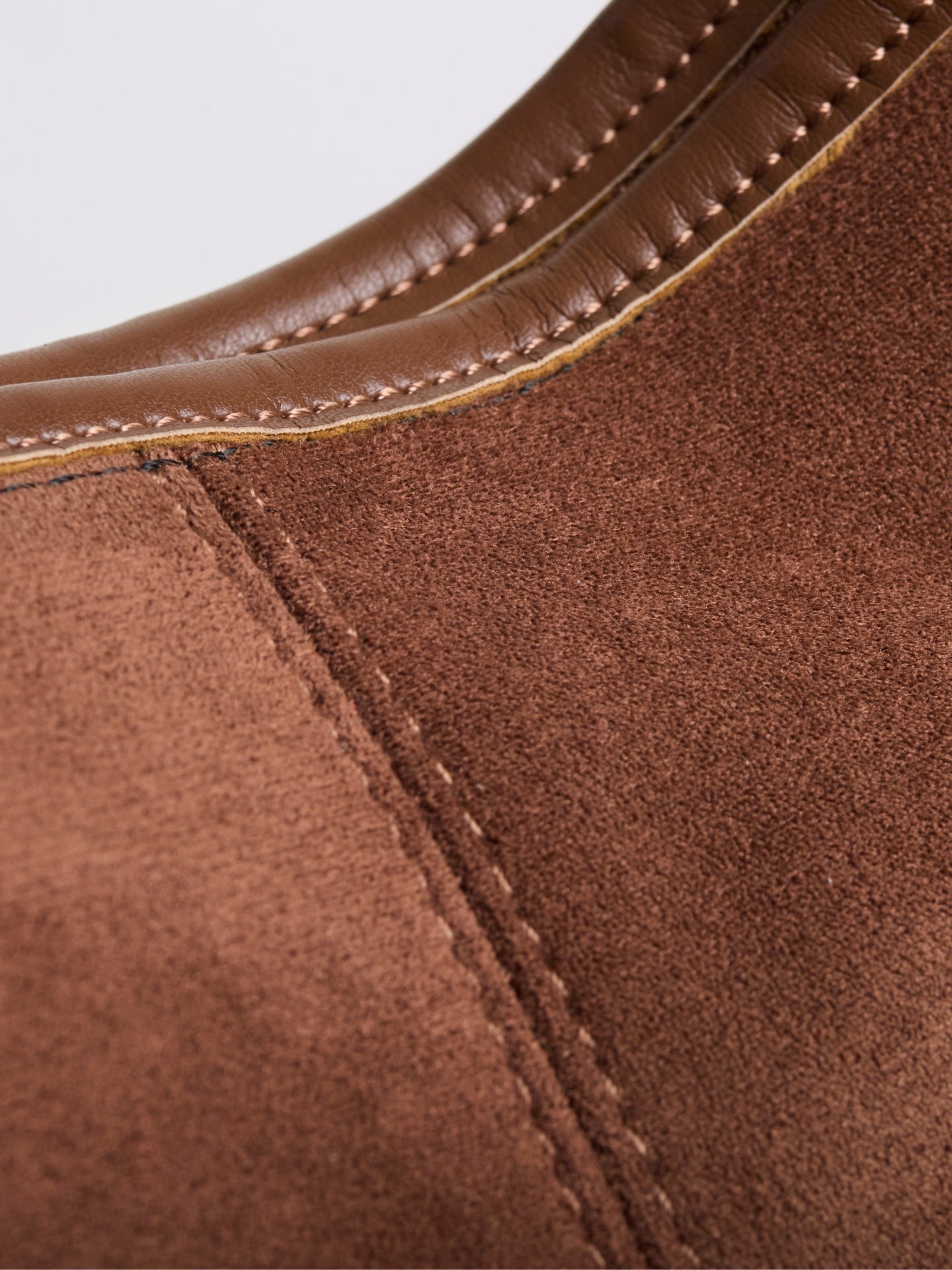 Jady | Suede Shoulder Bag