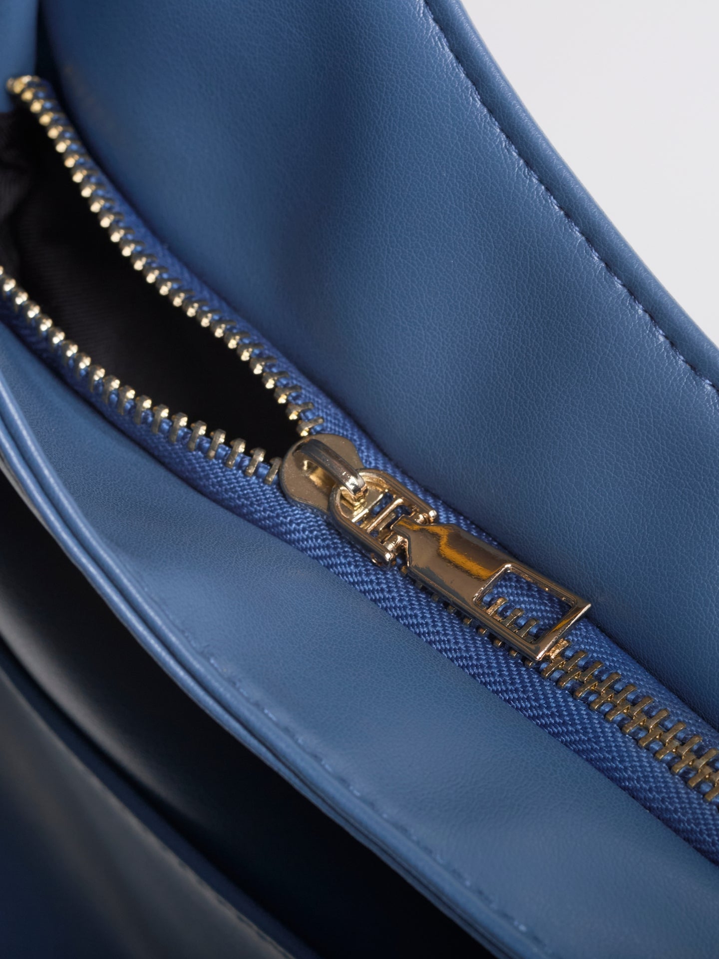 Maya - Daily Shoulder Bag - With Rits