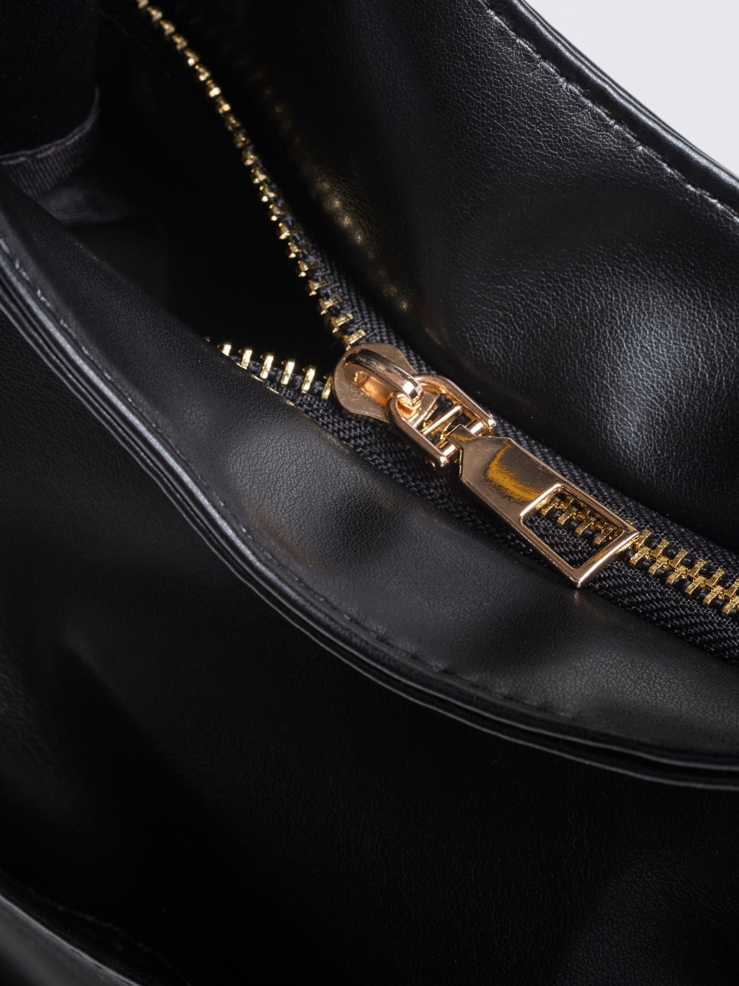 Maya - Daily Shoulder Bag - With Rits