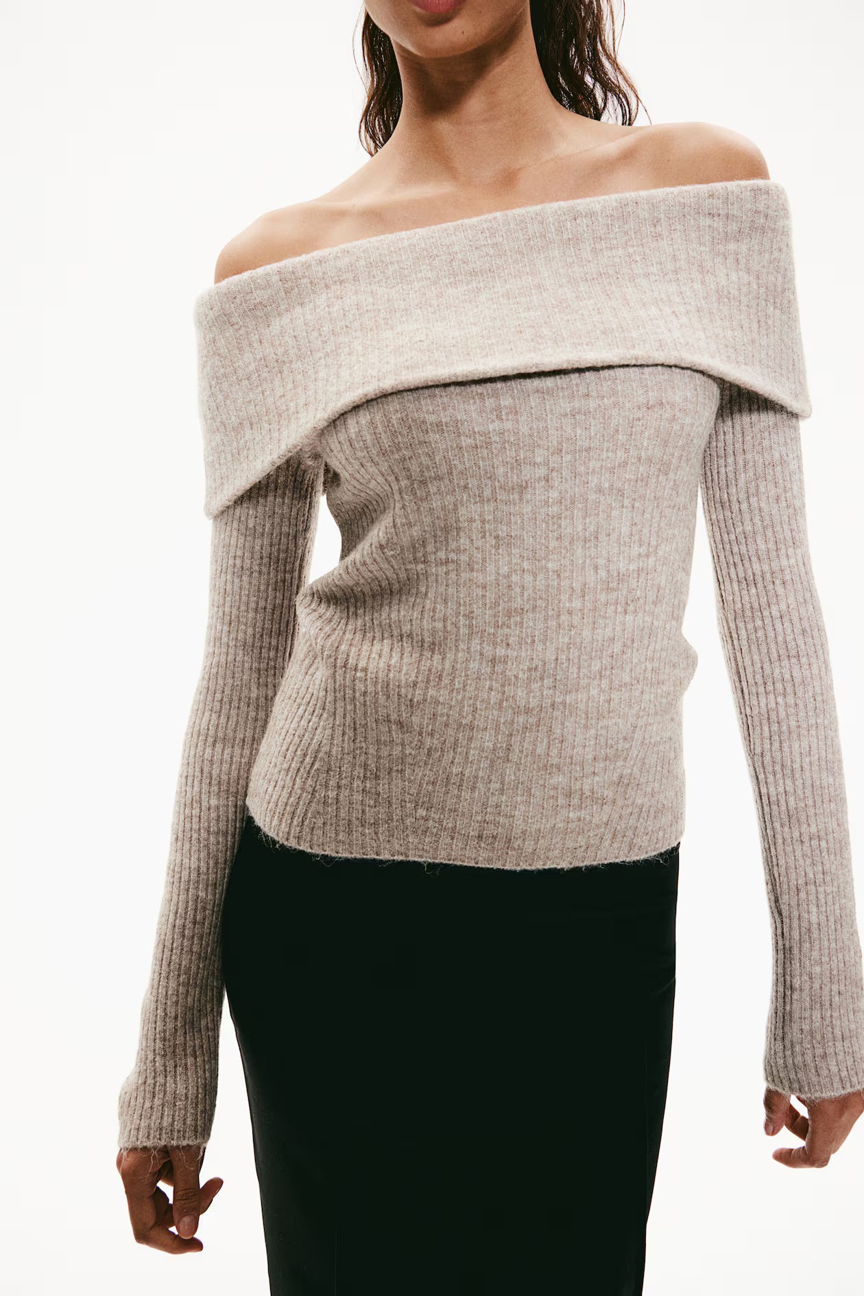 Sila | Off Shoulder Sweater